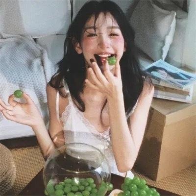 少女娜姆